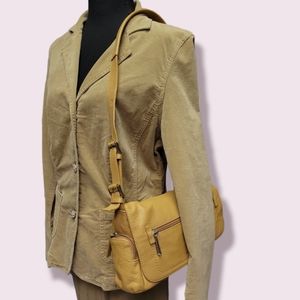 Stone Mountain Leather Purse